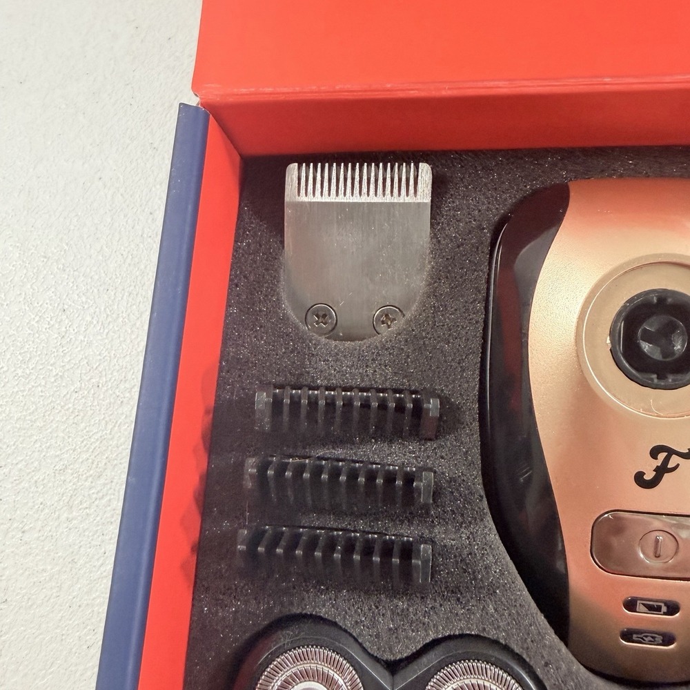 Freebird Flex Series Men's Shaving Kit Electric Rotary Shaver Trimmer - Picture 6 of 14